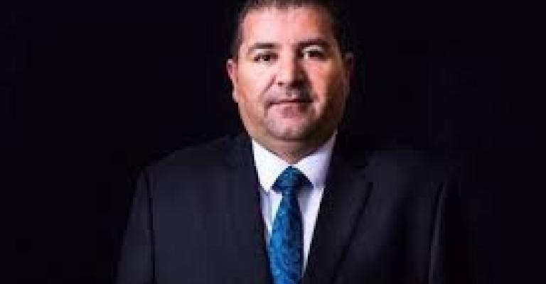 الريالات رئيساً لتحرير "الدستور"