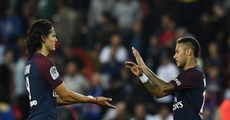 نيمار وكافاني مرشحان لجائزة أفضل لاعب بفرنسا