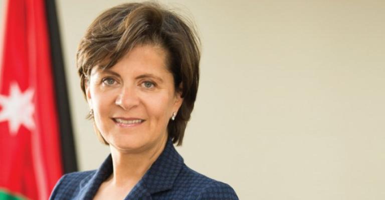 "عنّاب": نسعى لدخل 6 مليارات دولار في 2022 (اعادة)