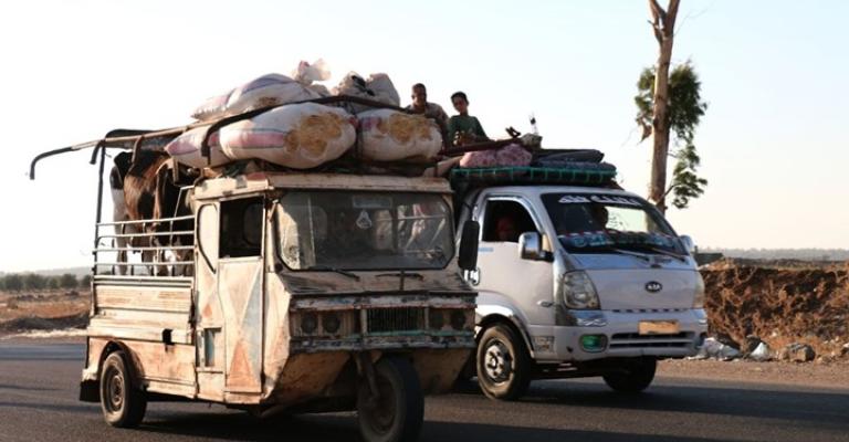 مخيمات روسية لـ"اللاجئين" السوريين الراغبين بالعودة