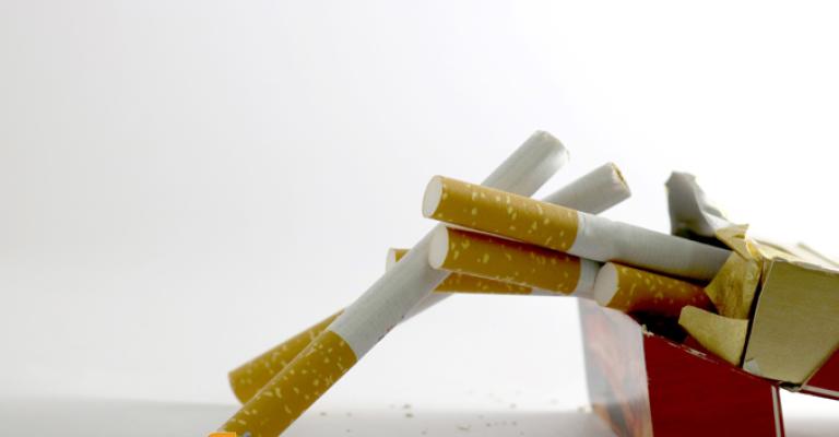 "فضيحة التبغ" تزيد من دخان الشائعات