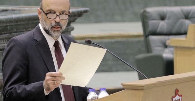 أردنيون يطلقون وسوما لمراقبة الحكومة ويحددون "مهلة" (شاهد)