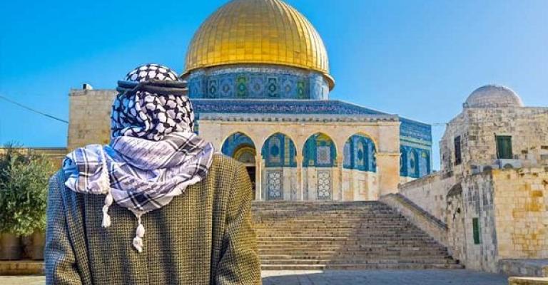 الاحتلال الإسرائيلي يعتقل 8 فلسطينيين في القدس الاحتلال الإسرائيلي يعتقل 8 فلسطينيين في القدس