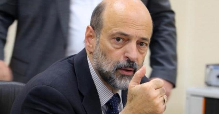 الرزاز: نسعى لدمج وزارات.. وإعادة تشكيل الفريق الاقتصادي