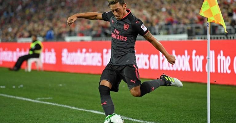 شاهد 50 هدفا نادر الحدوث في كرة القدم