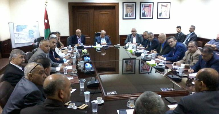 وزير الصحة: اعتبار السبت يوم عطلة للمستشفيات التابعة للوزارة