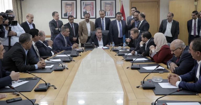 13 لجنة نيابية تنهي عملية انتخاب رؤسائها ونوابهم ومقرريها (أسماء)