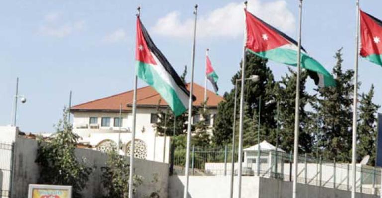 حادثة البحر الميت تكشف عورة الحكومة في ادارة الأزمات