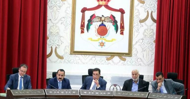 مجلس النواب يرفض احالة تقرير «لجنة التحقق النيابية » الى الادعاء العام مجلس النواب يرفض احالة تقرير «لجنة التحقق النيابية » الى الادعاء العام