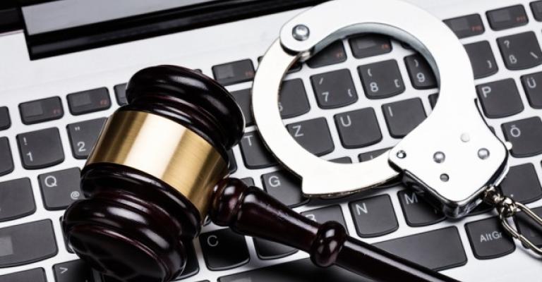 حملة لمطالبة المشرعين بسحب "الجرائم الإلكترونية" حملة لمطالبة المشرعين بسحب "الجرائم الإلكترونية"