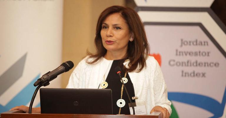 زواتي: أسعار الكهرباء ستشهد مزيدا من الانخفاض مع بداية 2019