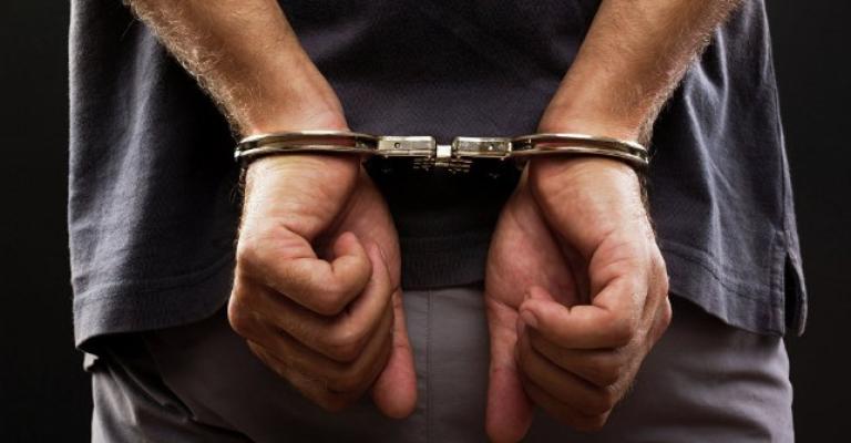 الامن يلقي القبض على المتهم بالاعتداء على اللواء الشيشاني الامن يلقي القبض على المتهم بالاعتداء على اللواء الشيشاني