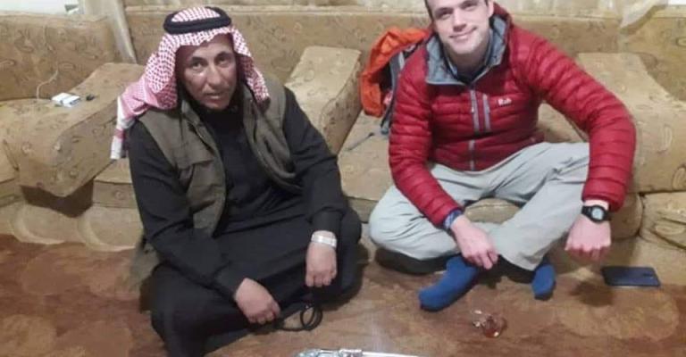 الاوقاف تكرم الإمام الجميل بعد إنقاذه سائحاً بلجيكياً