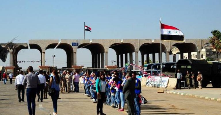 لاجئون سوريون..يتحدثون عن “رحلة العودة” لاجئون سوريون..يتحدثون عن “رحلة العودة”