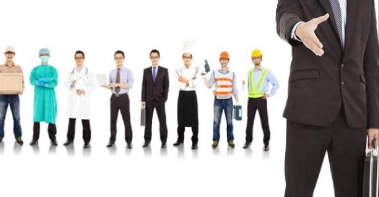 «العمل» تعلن عن توفر 3300 فرصة عمل بمختلف القطاعات