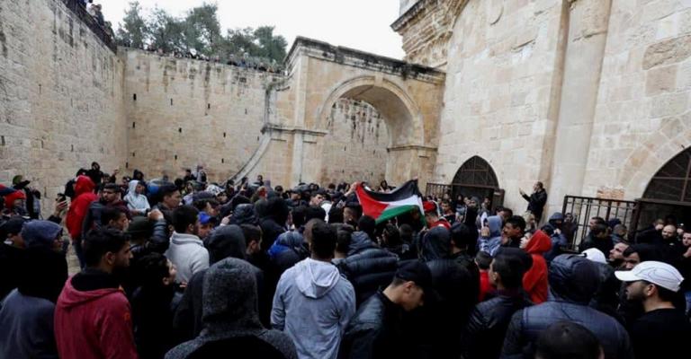 خلية الأزمة: متابعة أحداث وتطورات باب الرحمة واستمرار الانتهاكات الإسرائيلية