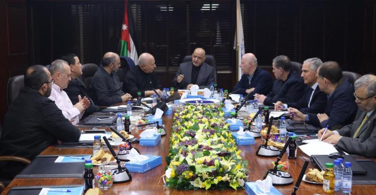 مجلس ادارة تجارة عمان يطالب بالإسراع بتعويض التجار مجلس ادارة تجارة عمان يطالب بالإسراع بتعويض التجار