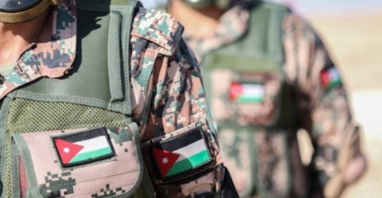 لجنة أمنية تبدأ باستقبال طلبات الباحثين عن عمل في معان لجنة أمنية تبدأ باستقبال طلبات الباحثين عن عمل في معان