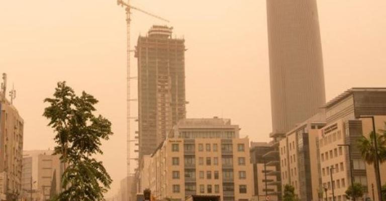 الاربعاء.. أجواء مغبرة وزخات امطار متوقعة ليلاً الاربعاء.. أجواء مغبرة وزخات امطار متوقعة ليلاً