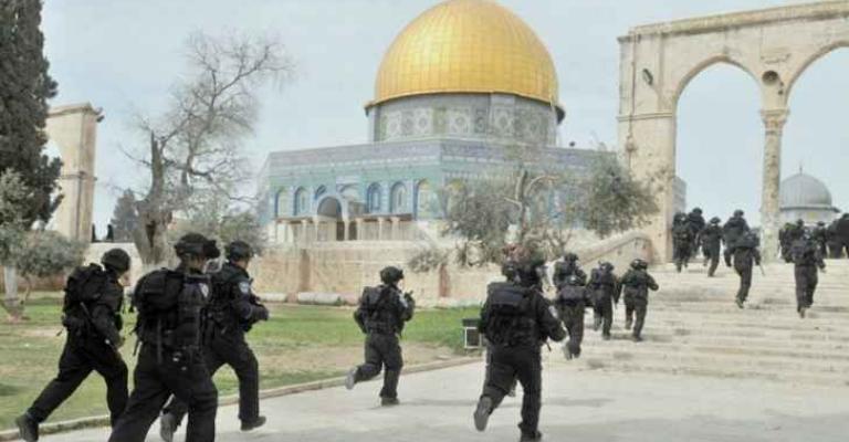 مجلس النواب يعقد جلسة طارئة الإثنين لمناقشة اعتداءات الاحتلال على الأقصى مجلس النواب يعقد جلسة طارئة الإثنين لمناقشة اعتداءات الاحتلال على الأقصى