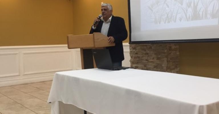 داود كُتّاب يحاضر عن باب الرحمة في مركز الجالية الفلسطينية بنيو جرزي