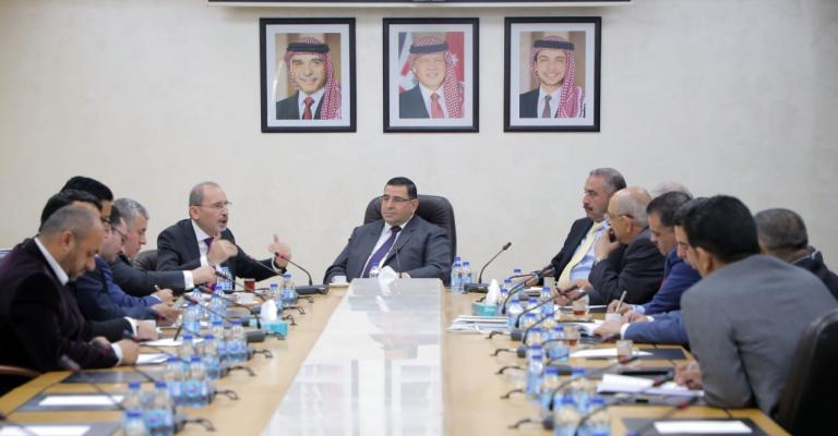 الصفدي: 30 معتقلاً في سوريا منذ منذ اعادة فتح الحدود الصفدي: 30 معتقلاً في سوريا منذ منذ اعادة فتح الحدود