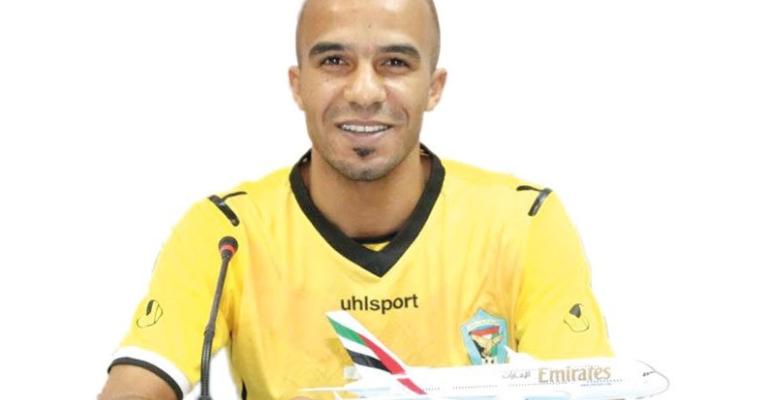 البخيت يوقع لـ «اتحاد كلباء الاماراتي» بـ 800 ألف دولار البخيت يوقع لـ «اتحاد كلباء الاماراتي» بـ 800 ألف دولار