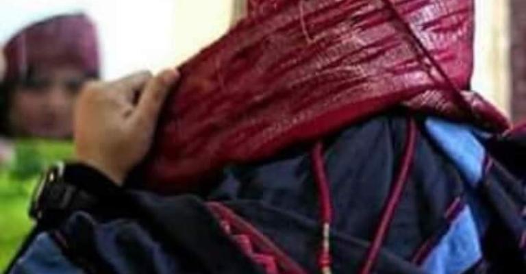 من هي "السلطية" التي درست وزير التربية التعليم الماليزي على نفقتها؟ من هي "السلطية" التي درست وزير التربية التعليم الماليزي على نفقتها؟