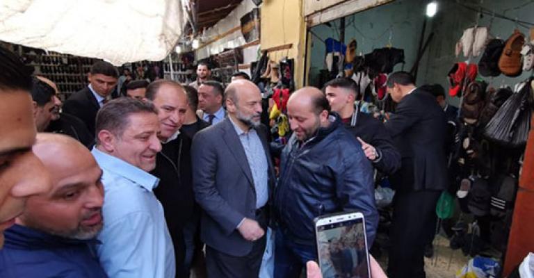 الرزاز يبحث استعدادات «رمضان» بـ الصناعة والتجارة الرزاز يبحث استعدادات «رمضان» بـ الصناعة والتجارة