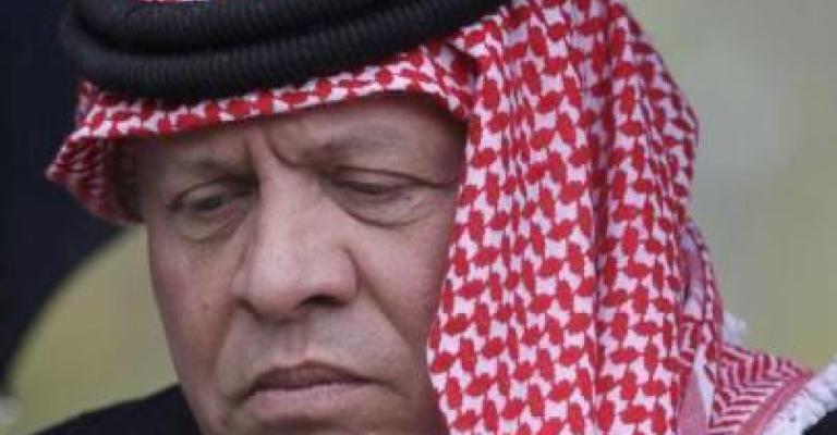 الملك وولي العهد يقدمان العزاء لعشيرة العربيات (فيديو) الملك وولي العهد يقدمان العزاء لعشيرة العربيات (فيديو)