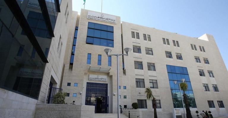 الادعاء العام يطلب الإذن لملاحقة وزير سابق الادعاء العام يطلب الإذن لملاحقة وزير سابق