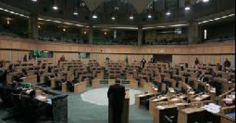 الحكومة تتقدم بمشروع قانون البلديات إلى النواب الحكومة تتقدم بمشروع قانون البلديات إلى النواب