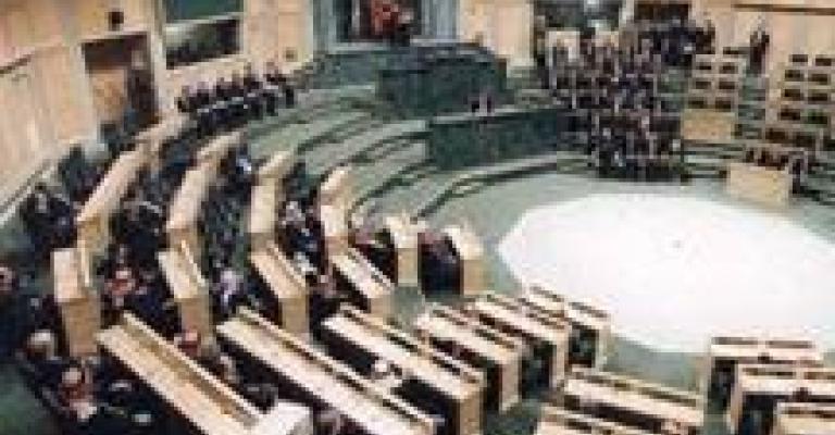 النواب يفشلون جلسة انفلوزا الطيور وطرح الثقة بوزير الزراعة النواب يفشلون جلسة انفلوزا الطيور وطرح الثقة بوزير الزراعة