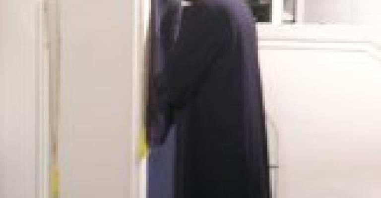 إمام المسجد حجر الزاوية في محاربة التطرف إمام المسجد حجر الزاوية في محاربة التطرف