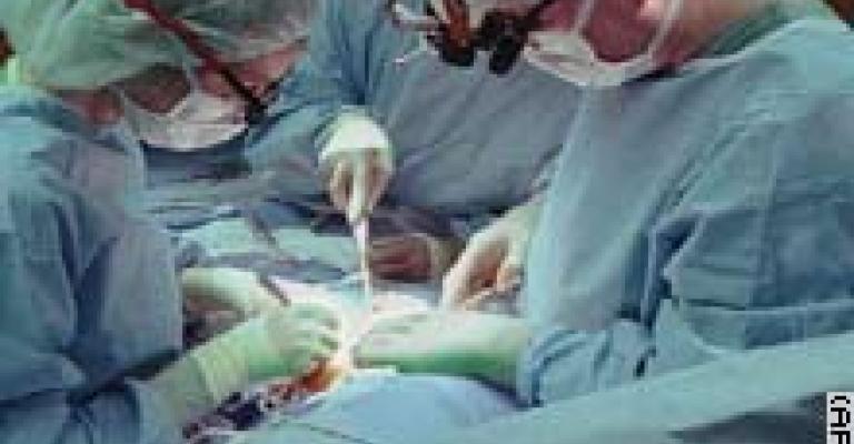 أمنية... ضحية الأخطاء الطبية أمنية... ضحية الأخطاء الطبية