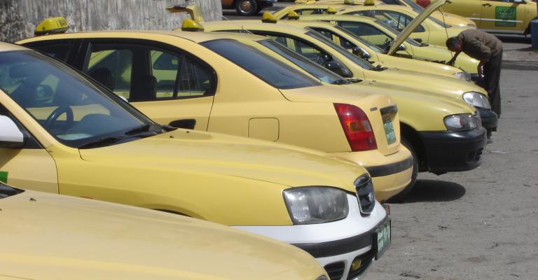 حكايات سائقي عمومي عن حـزام الأمـان حكايات سائقي عمومي عن حـزام الأمـان