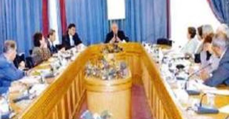 الحكومة تعرض تمويل صندوق لتعويض الجامعات المتضررة من رفع معدل القبول الحكومة تعرض تمويل صندوق لتعويض الجامعات المتضررة من رفع معدل القبول