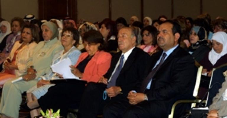 التجربة الأردنية في ملتقى المشاركة النسائية في البرلمانات العربية التجربة الأردنية في ملتقى المشاركة النسائية في البرلمانات العربية