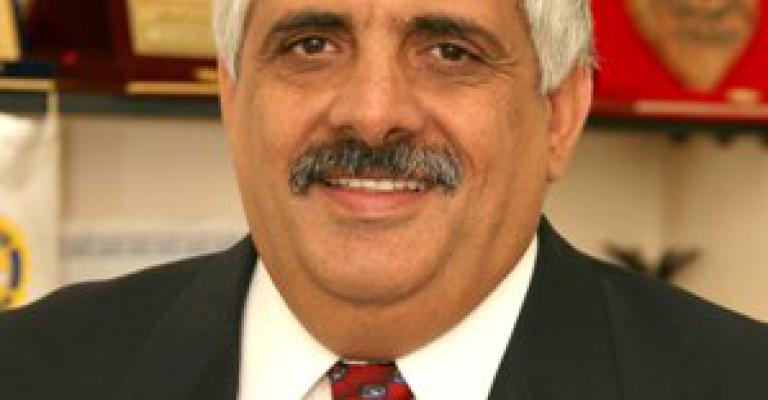 داوود كُتّاب أول عربي في المجلس الأعلى لاتحاد الإذاعات الدولي أمارك داوود كُتّاب أول عربي في المجلس الأعلى لاتحاد الإذاعات الدولي أمارك