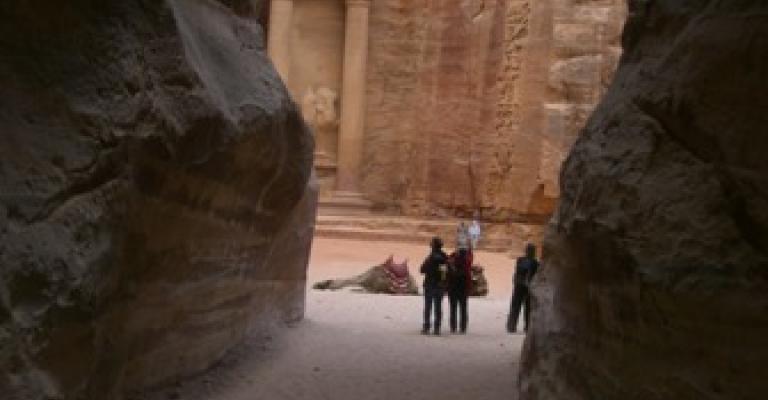 صوت للبتراء وكن جزءً من صناعة التاريخ صوت للبتراء وكن جزءً من صناعة التاريخ