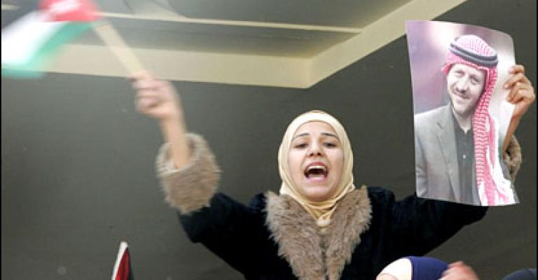 العشيرة: المرأة محرومة من المشاركة في المجلس البلدي