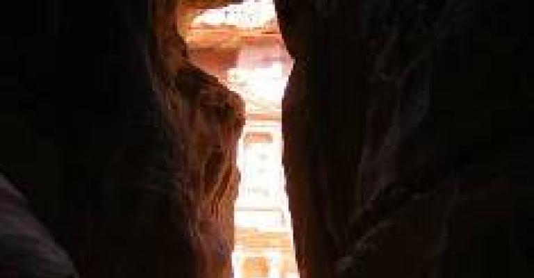 البتراء تنتظر بترقب.. مساء اليوم