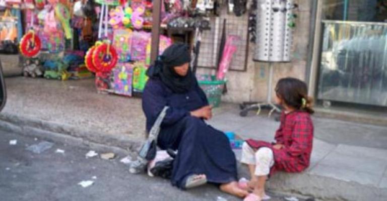 ظاهرة التسول.. أشكال عديدة وضغوطات أسرية في ظل تهاون قانوني