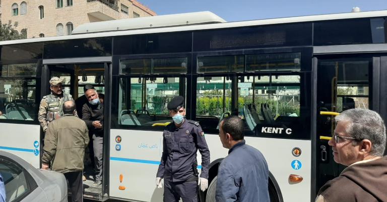 العمل جارٍ على حلِّ صعوبات توزيع الخبز