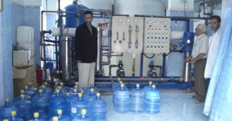 الحكومة تسمح لمحطات بيع المياه بالعمل حتى الخامسة مساء