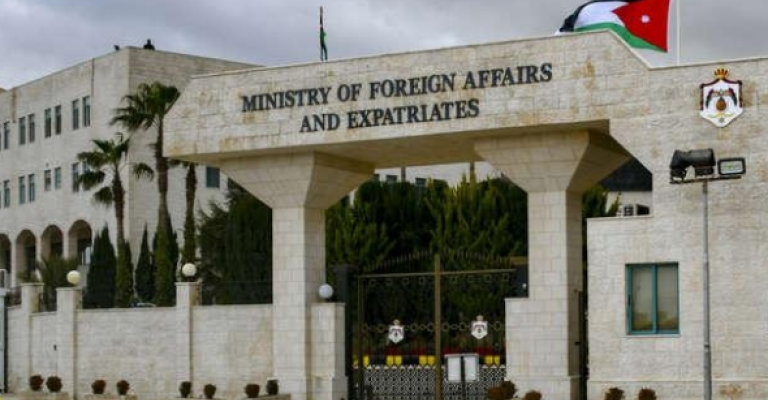 المجتمعون بحثوا سبل دعم الوكالة عبر تقنية الاتصال المرئي 