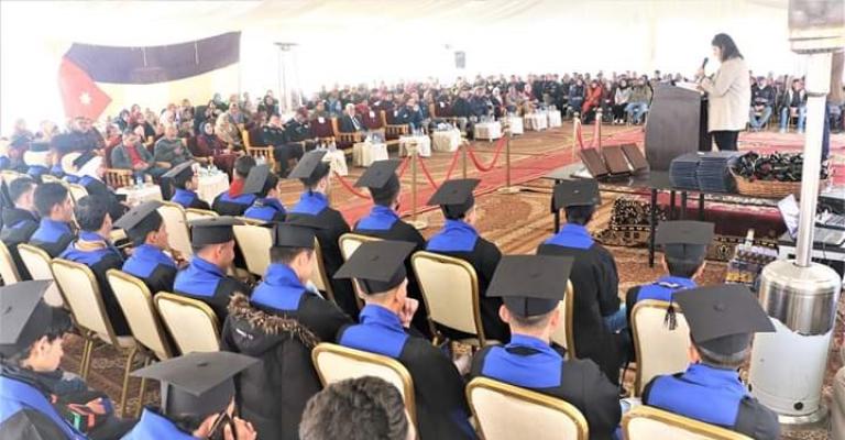 تخريج طلبة من برنامج تعزيزالثقافة للمتسربين في هيئة الإغاثة الدولية في مخيم الزعتري (أرشيف)