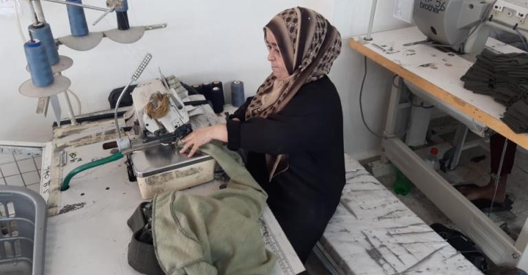 فاطمة أثناء العمل 