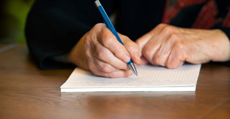 انخفاض معدلات الأمية