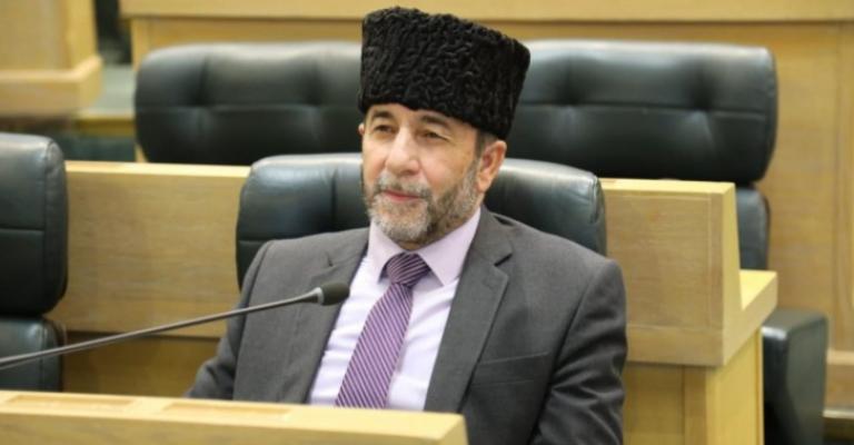 مجلس النواب ، النائب عدنان مشوقه